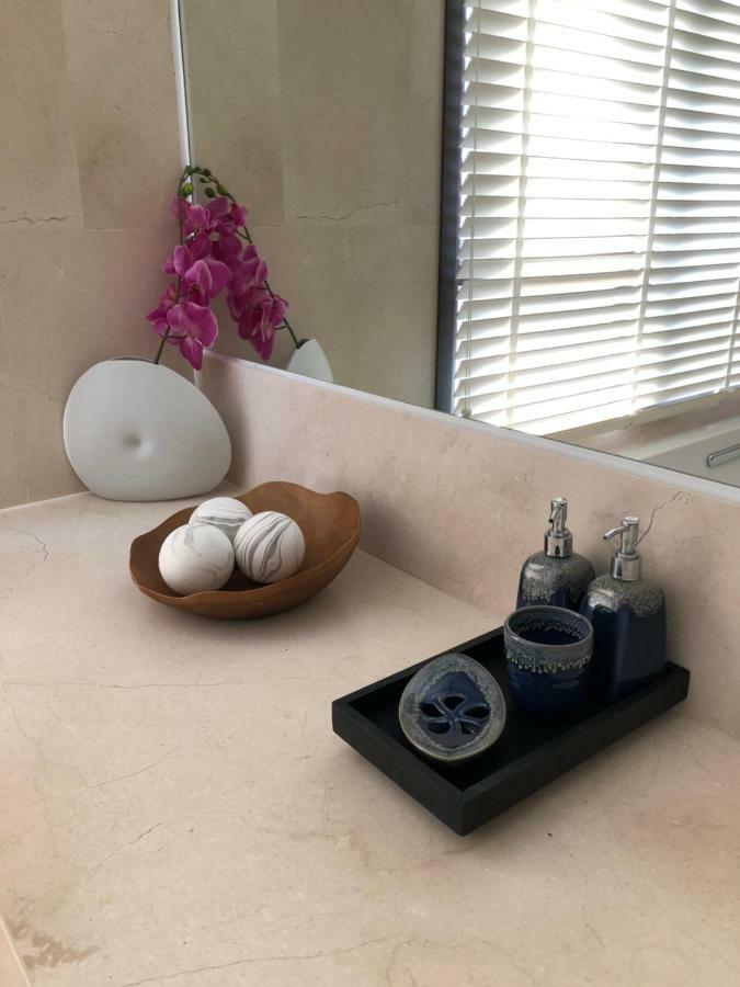 Baan Mai Khao公寓式酒店 外观 照片